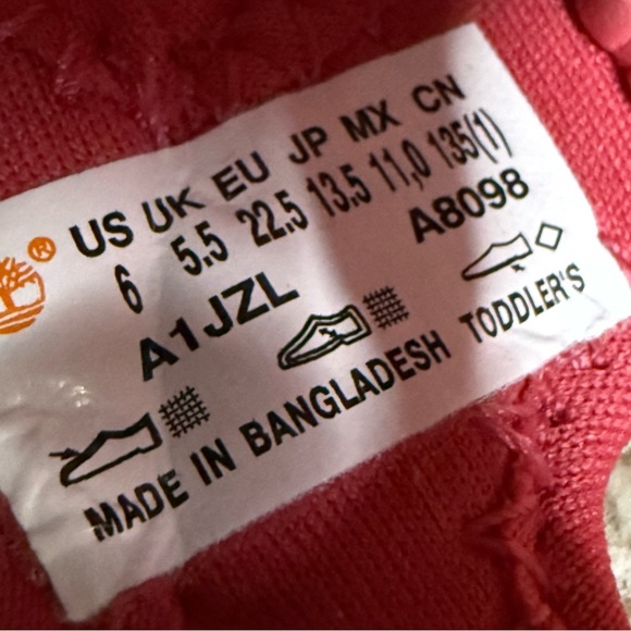 Timberland Kids Navy and Pink Sandals - Picture 9 of 11